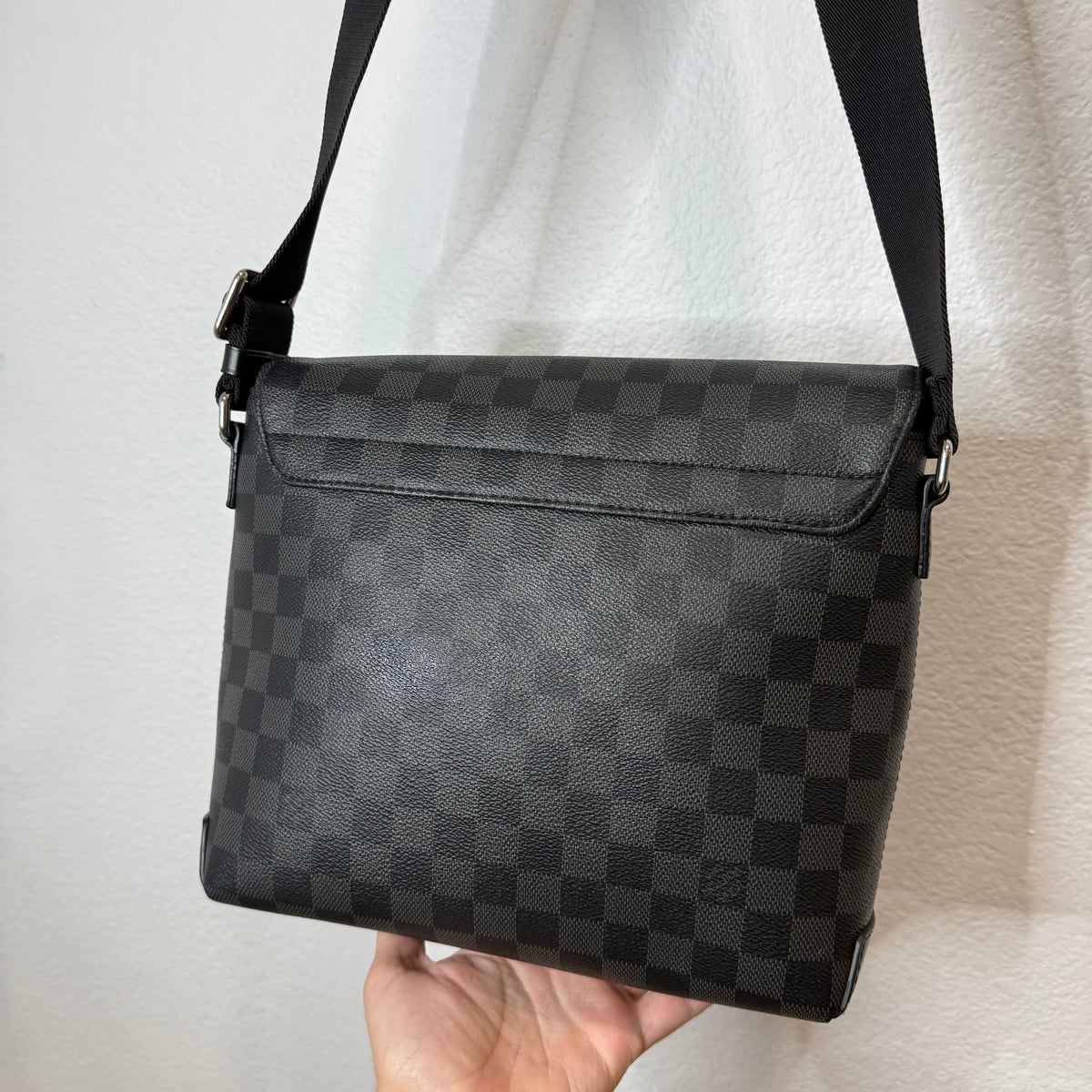 Louis Vuitton Messenger Damier Graphite Side Bag