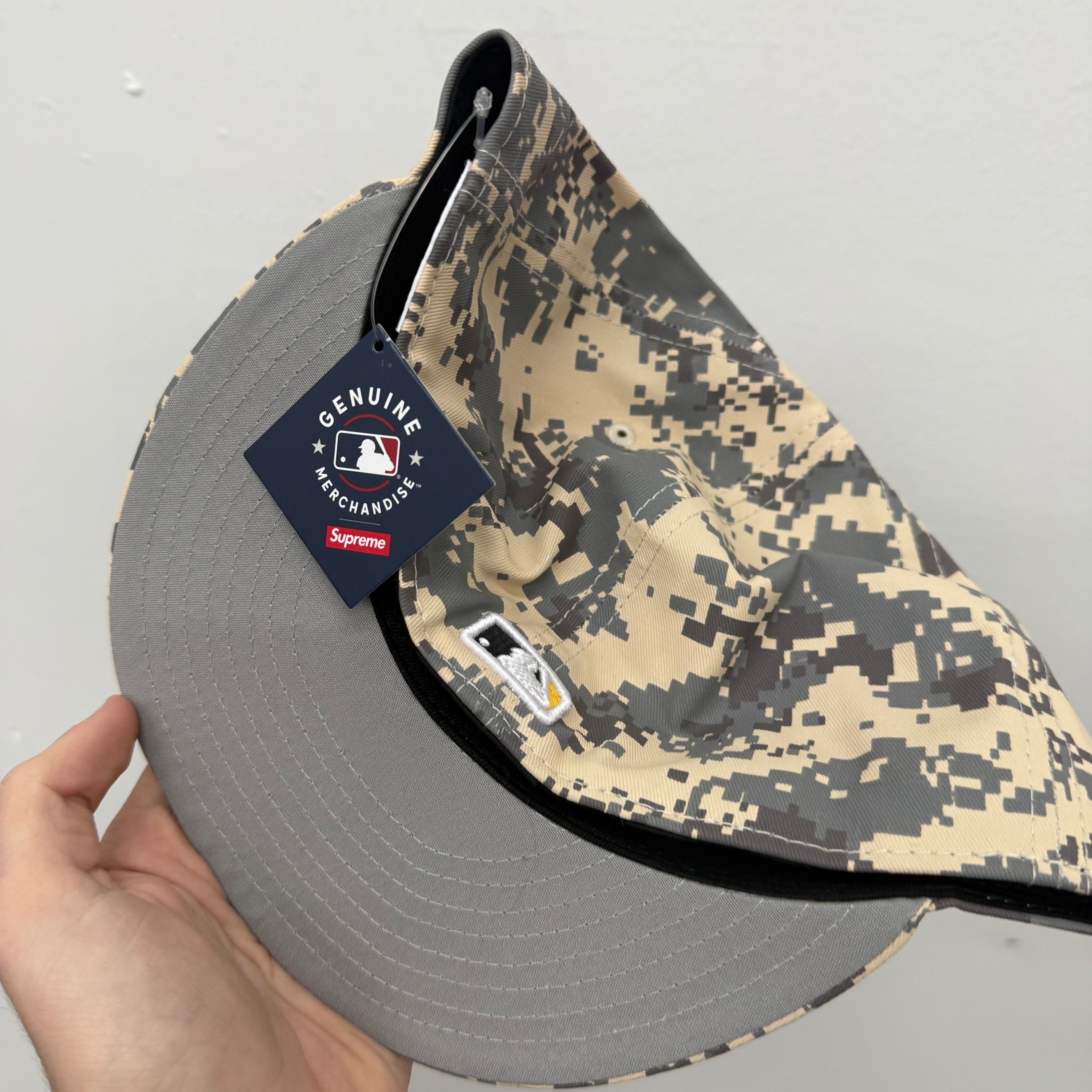 Supreme Box Logo Pirates Digi Camo Fitted 7 3/4