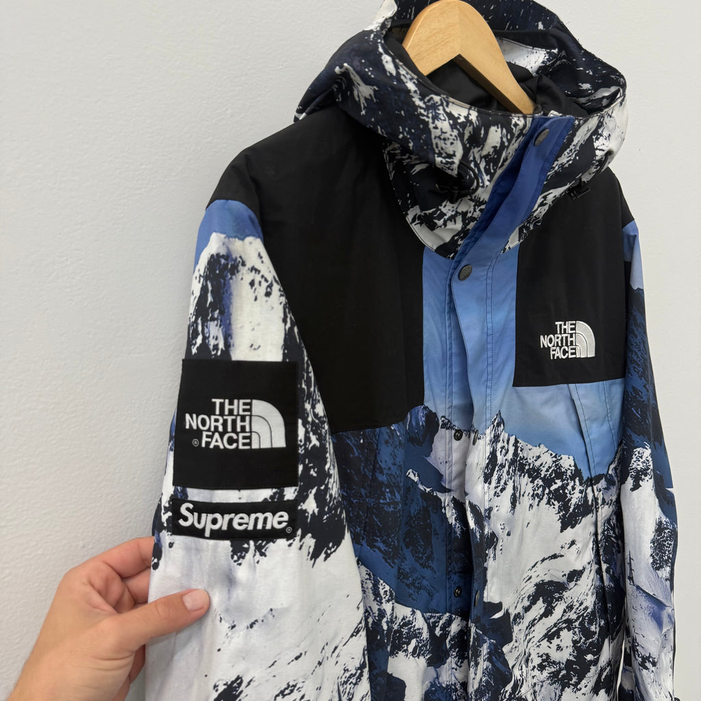 Supreme X North Face Mountain Parka Jacket - Size L