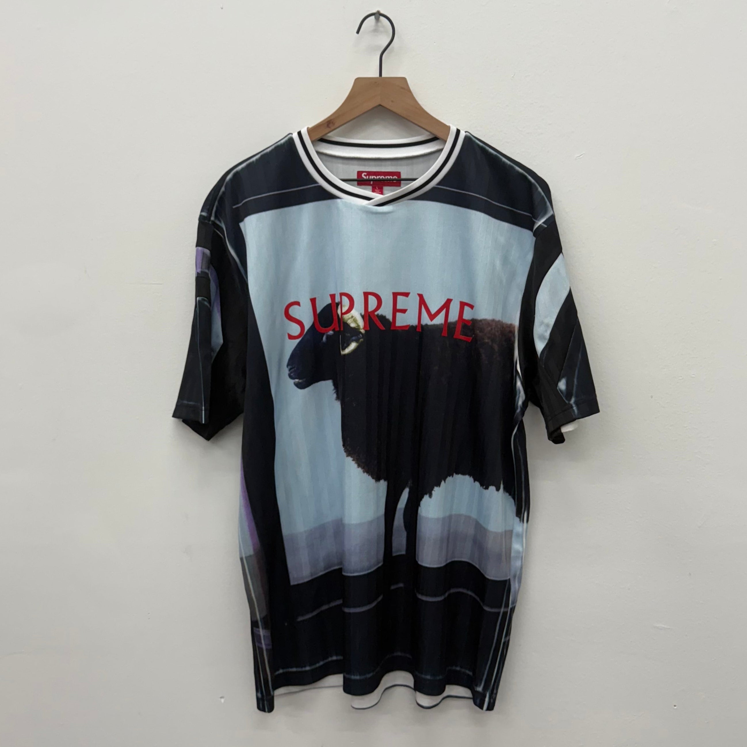 Supreme Damien Hirst Sheep Soccer Jersey - Size L