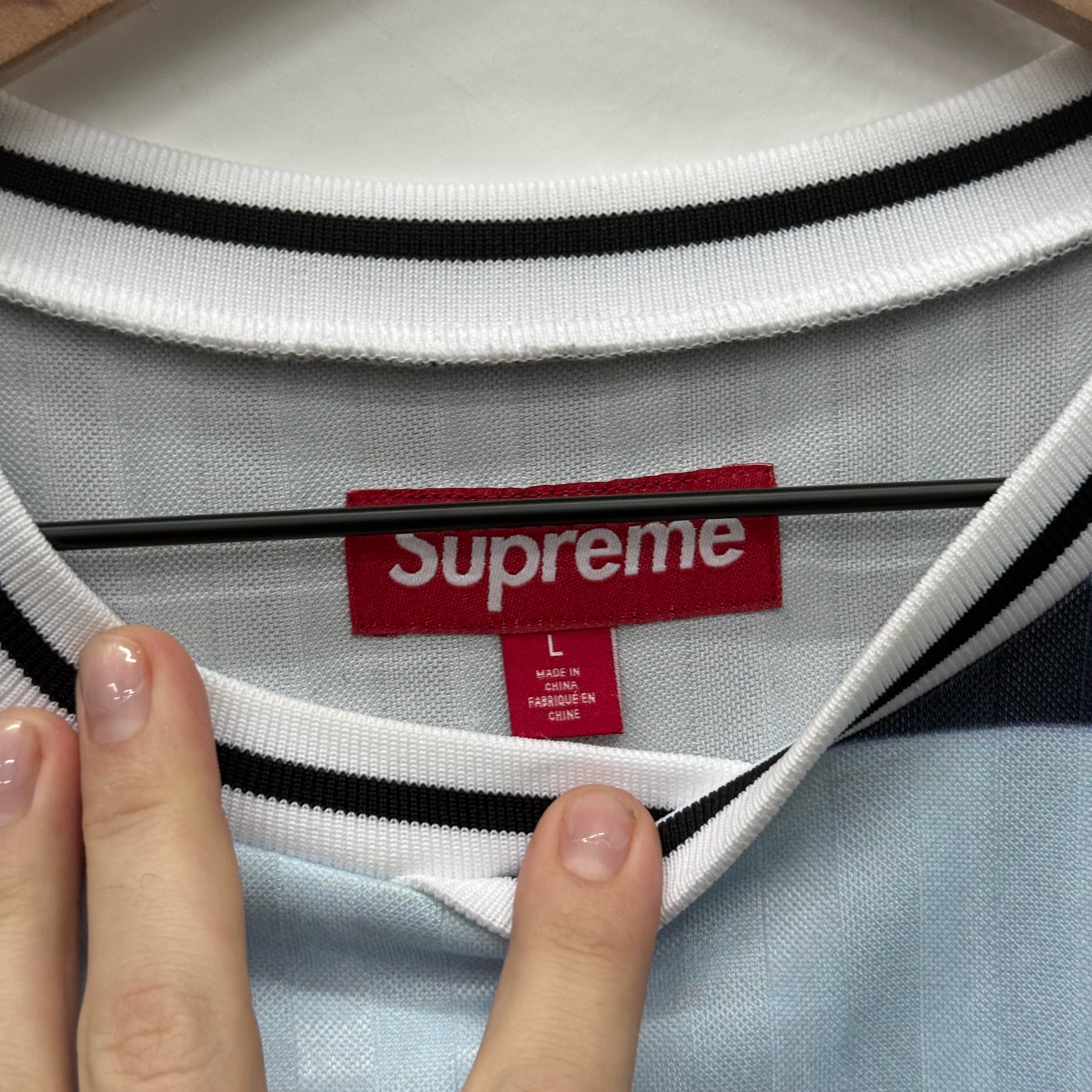 Supreme Damien Hirst Sheep Soccer Jersey - Size L