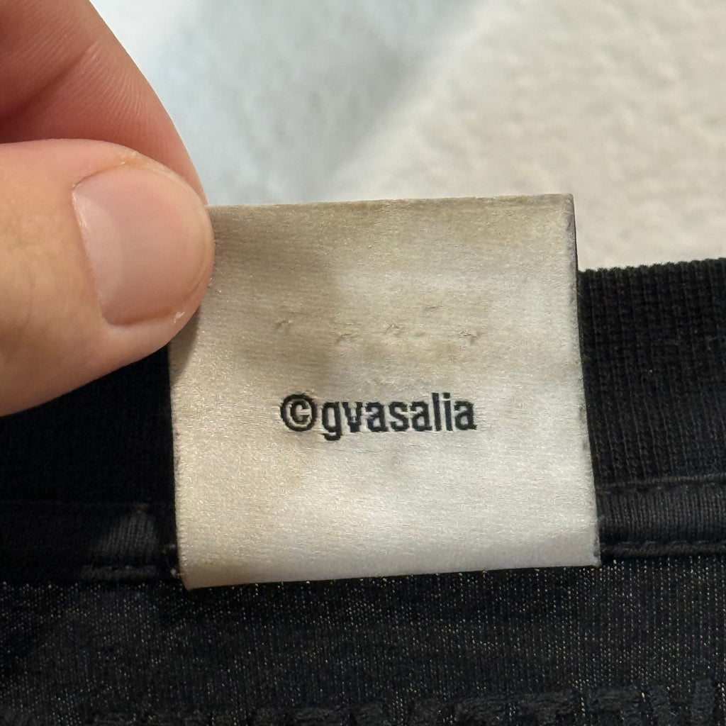 Vetements Gvasalia Denma Black T-Shirt - Size XL