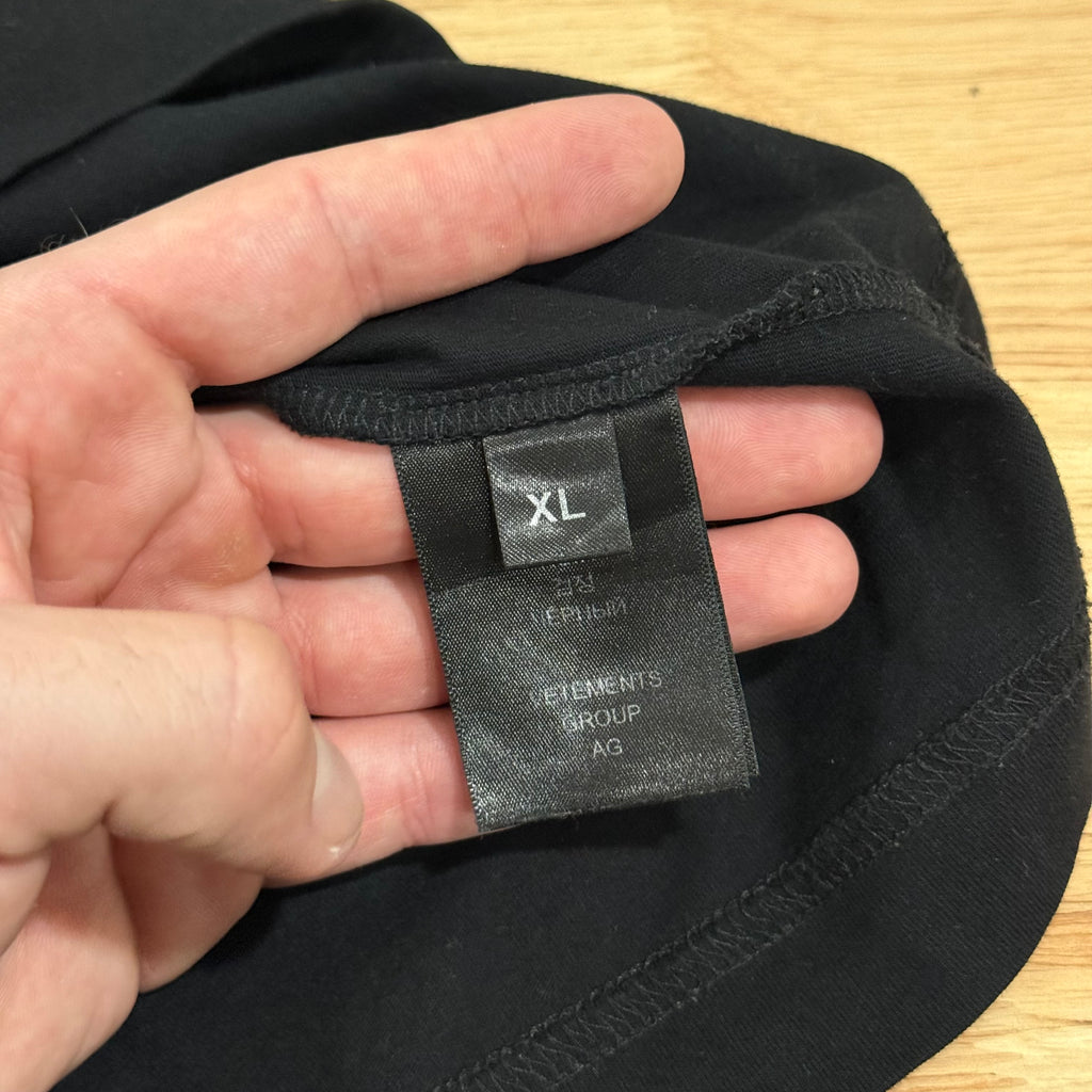 Vetements Gvasalia Denma Black T-Shirt - Size XL